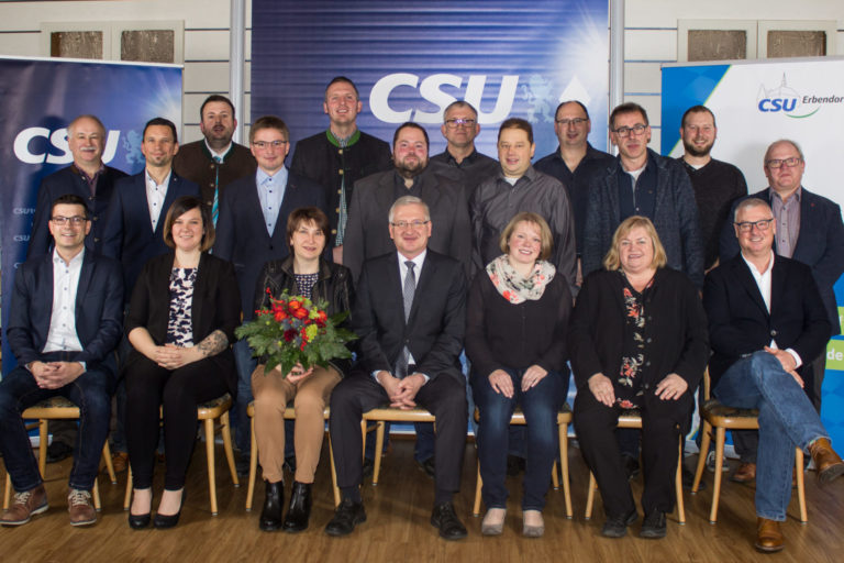 Die CSU-Stadtratskandidaten mit Bürgermeisterkandidat Johannes Reger Die CSU-Stadtratskandidaten mit Bürgermeisterkandidat Johannes Reger