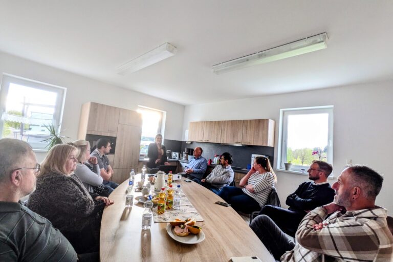 CSU Erbendorf informiert sich beim ARV-Sozialzentrum